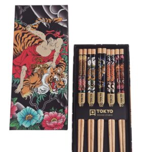 Sushisticks met een kleurrijk design.