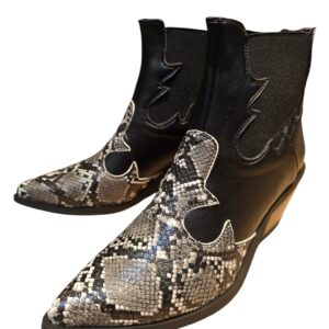 Cowboylaarzen zwart met pythonprint